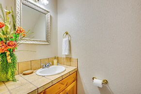 30 Mi to Fort Worth: Rural Retreat w/ Patio!