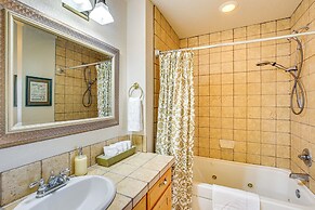 30 Mi to Fort Worth: Rural Retreat w/ Patio!