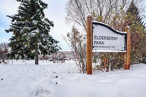 1 Mi to Dtwn: Cozy Condo in Anchorage!