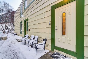 1 Mi to Dtwn: Cozy Condo in Anchorage!