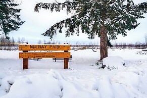 1 Mi to Dtwn: Cozy Condo in Anchorage!