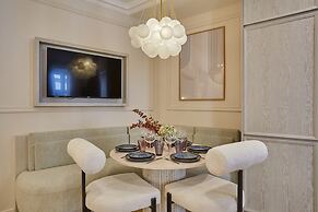 Apartment in the Marais With Air-conditioned