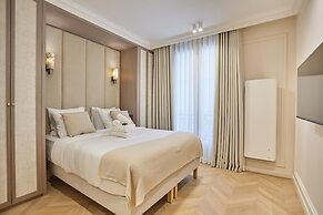 Apartment in the Marais With Air-conditioned