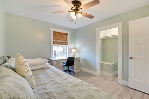 1 Block to Beach: Home w/ Patio in Murrells Inlet!