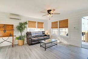 1 Block to Beach: Home w/ Patio in Murrells Inlet!