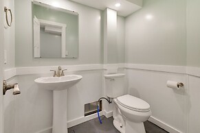 1 Block to Beach: Home w/ Patio in Murrells Inlet!