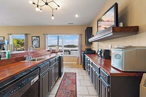 Lakefront Ozarks Home: Tiki Bar, Pool, Deck, Views