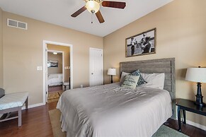 Lakefront Ozarks Home: Tiki Bar, Pool, Deck, Views