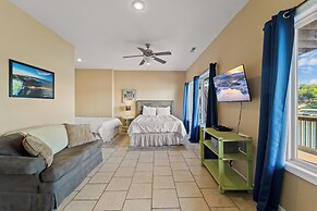 Lakefront Ozarks Home: Tiki Bar, Pool, Deck, Views