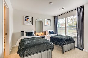 Modern Townhome w/ Private Yard in Kernersville!