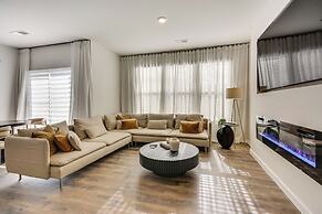 Modern Townhome w/ Private Yard in Kernersville!