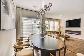 Modern Townhome w/ Private Yard in Kernersville!