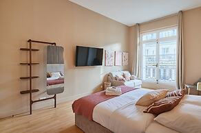 Superb Apartment Arc de Triomphe/ Trocadero