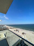 Signature Promenada Hotel-Apartments