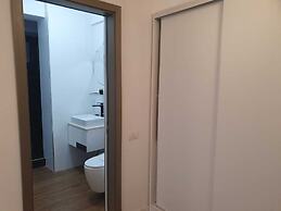 Signature Promenada Hotel-Apartments