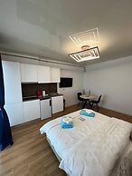 Signature Promenada Hotel-Apartments