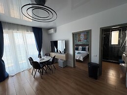 Signature Promenada Hotel-Apartments