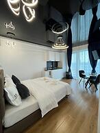 Signature Promenada Hotel-Apartments