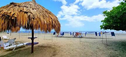 Majestic 3BR With Fantastic Pool in Bolivar