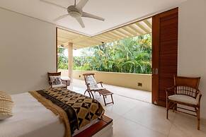 w Charming 5BR Villa at Mesa de Yeguas