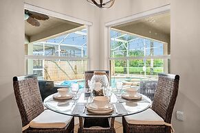 Upstay - Waterside Home With Pool and Hot Tub