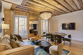 Sumptuous Apartment Louvre/palais Royal