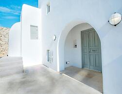 Elegant Villa With View