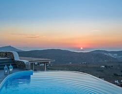 Elegant Villa With View