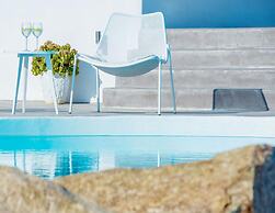 Elegant Villa With View