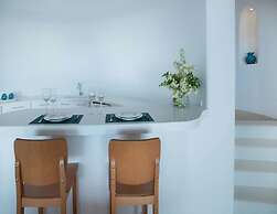 Elegant Villa With View