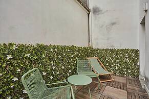 Eiffel Tower Apartment/invalide