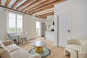 Eiffel Tower Apartment/invalide