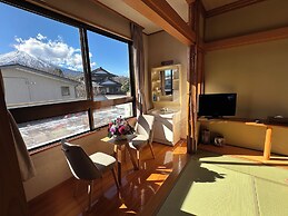 Lakepia Angel Yamanaka Lake