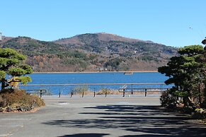 Lakepia Angel Yamanaka Lake