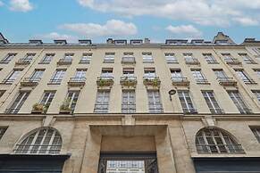 Sublime new Apartment Louvre Palais-royal