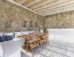 Pristine Villa With Swimming Pool