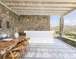 Pristine Villa With Swimming Pool