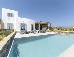Pristine Villa With Swimming Pool