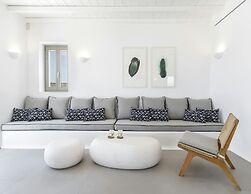 Pristine Villa With Swimming Pool