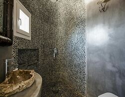 Unique Cycladic Villa With Pool