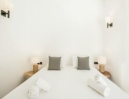 Unique Cycladic Villa With Pool