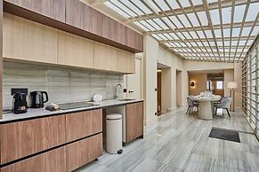 Incredible Le Marais Apartment With Terrace