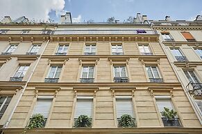 Incredible Le Marais Apartment With Terrace