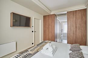 Incredible Le Marais Apartment With Terrace