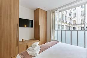 Sublime 3 Bedrooms Apartment Center of Paris