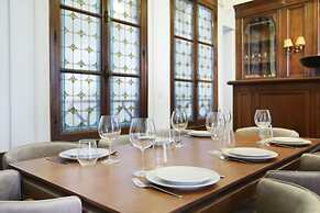 Sumptuous Apartment Louvre Museum Concorde