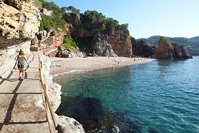 Nice Fully Equipped Bungalow