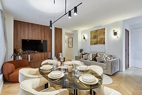 Magnificent 2 Bedrooms Apartment Center of Paris