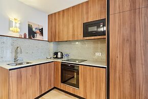 Magnificent 2 Bedrooms Apartment Center of Paris