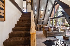 A-frame Hideaway 3 Bedroom Cabin